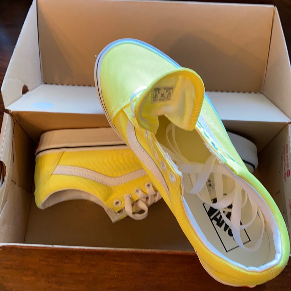 Vans neon yellow old school